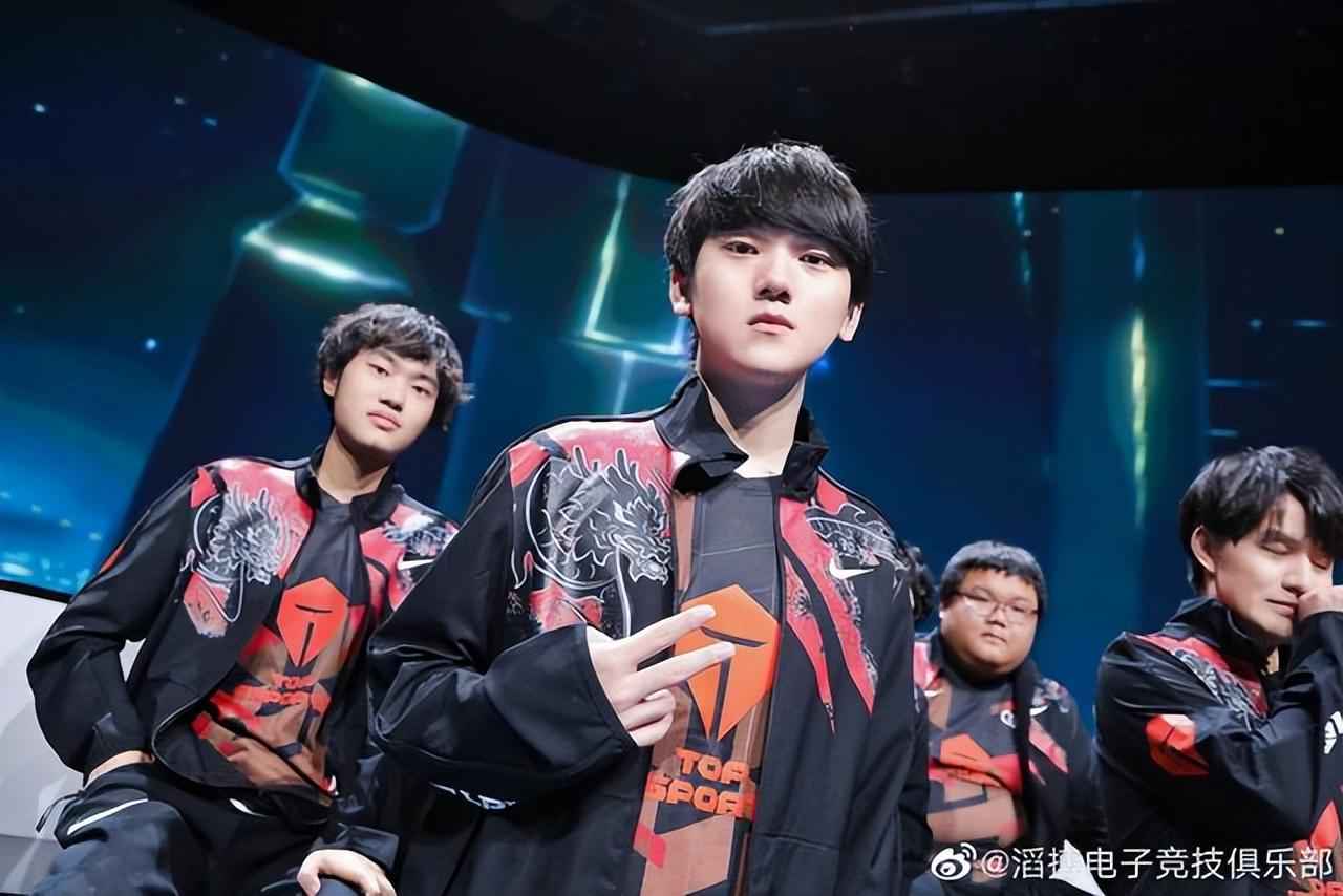 术调整与执 术调整与执