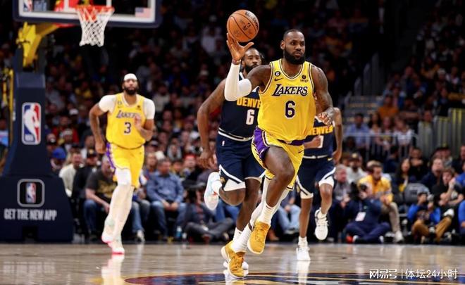 萨卡与马丁 萨卡与马丁